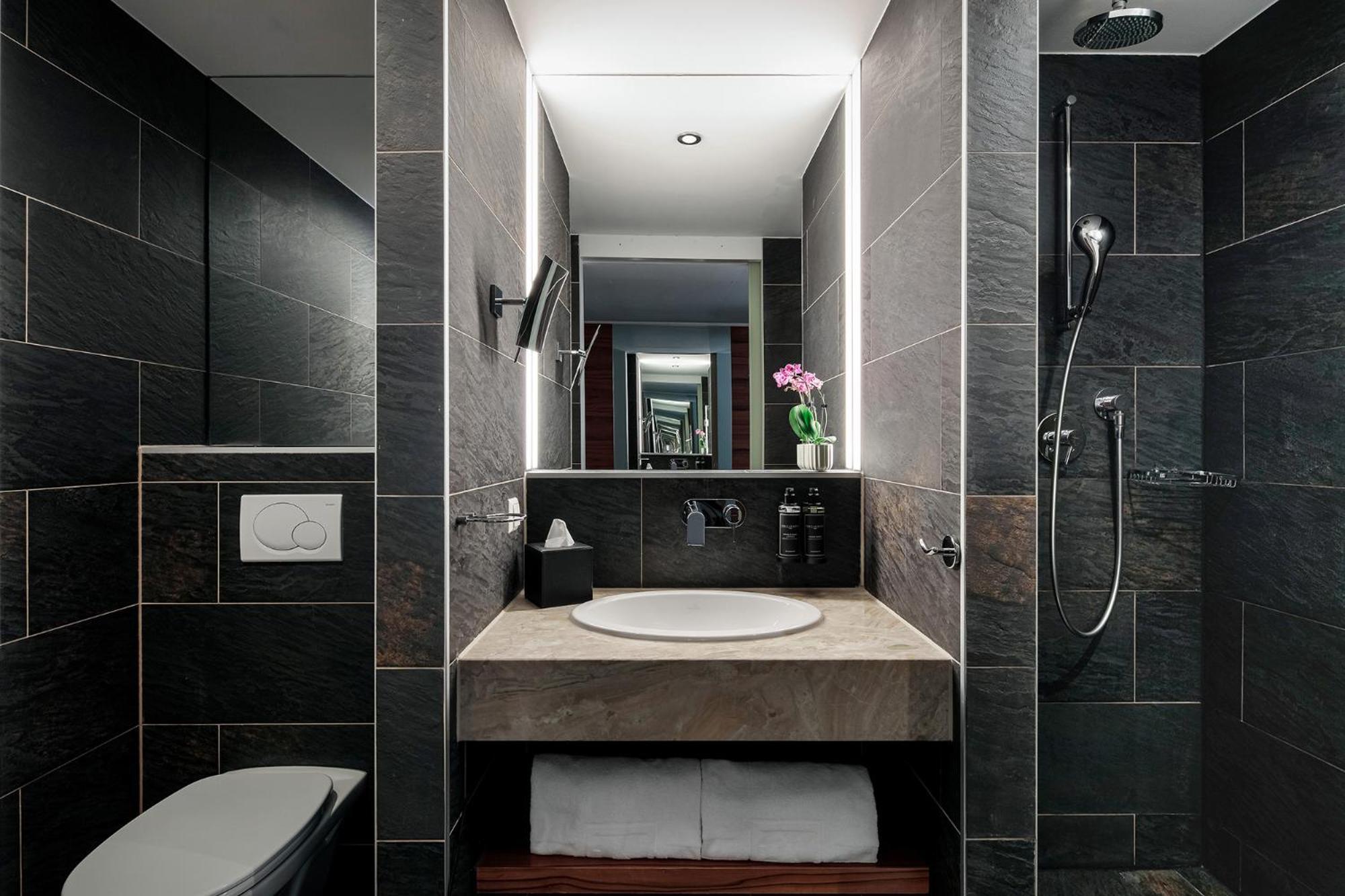 Eurostars Embassy 4* Wien