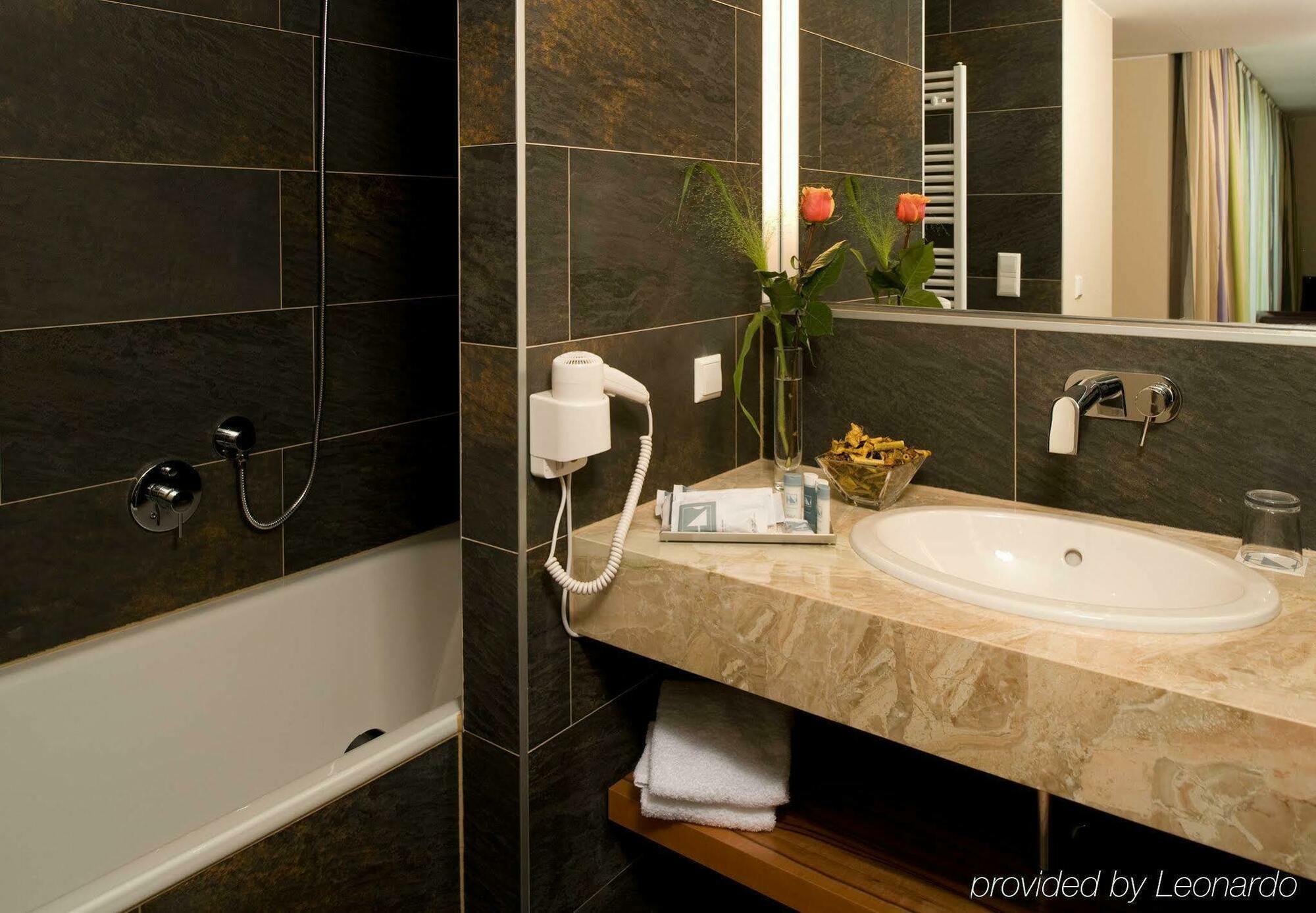 Hotel Eurostars Embassy Wien